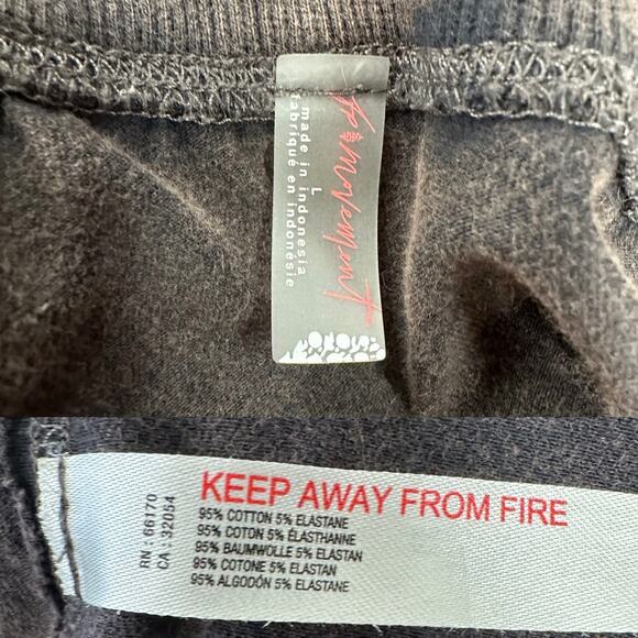 Free People Movement Hot Shot Harem Shorts in Washed Black size Large - Picture 9 of 15